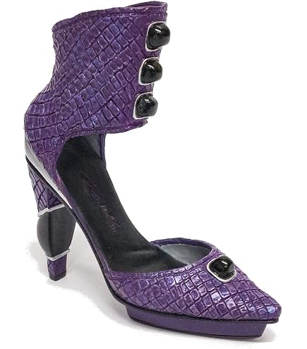 Amazon.com: Hype Just the Right Shoe Collectible : Clothing, Shoes